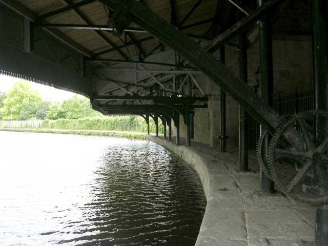Photo of Leeds and Liverpool Canal
