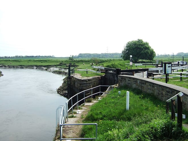 Photo of Leeds and Liverpool Canal (Rufford Branch)